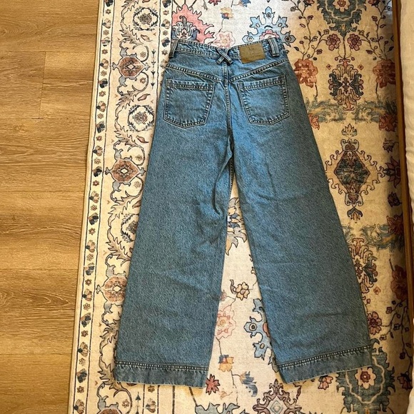 Women's Blue Jeans - Picture 4 of 8